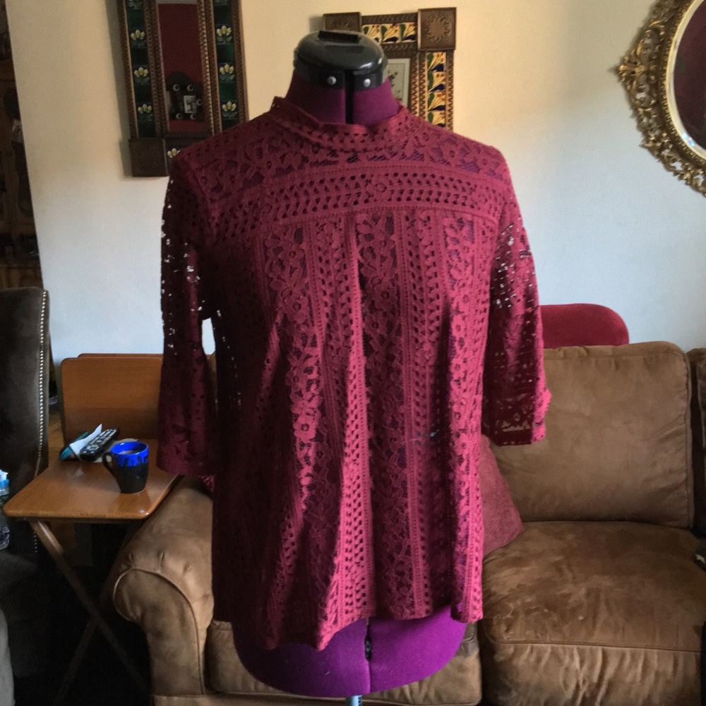 ANN TAYLOR LOFT Maroon Lace Blouse (TAG STILL ON)
